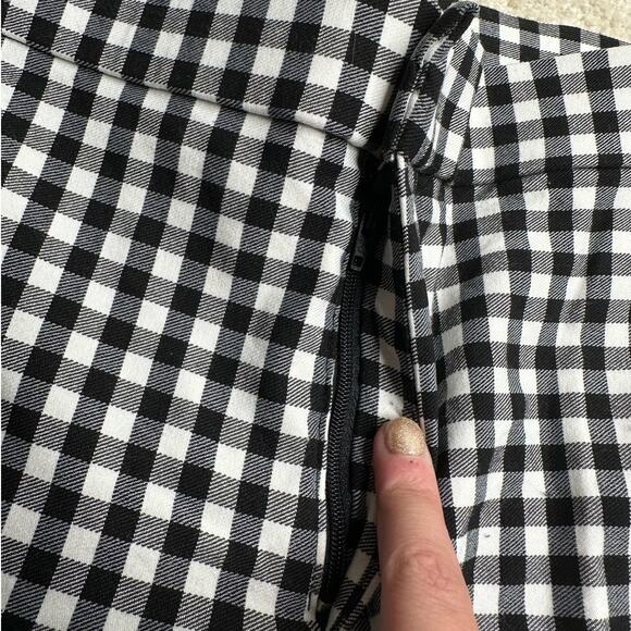 Zara: Gingham Cropped Flare Trouser Black and White - Picture 8 of 9